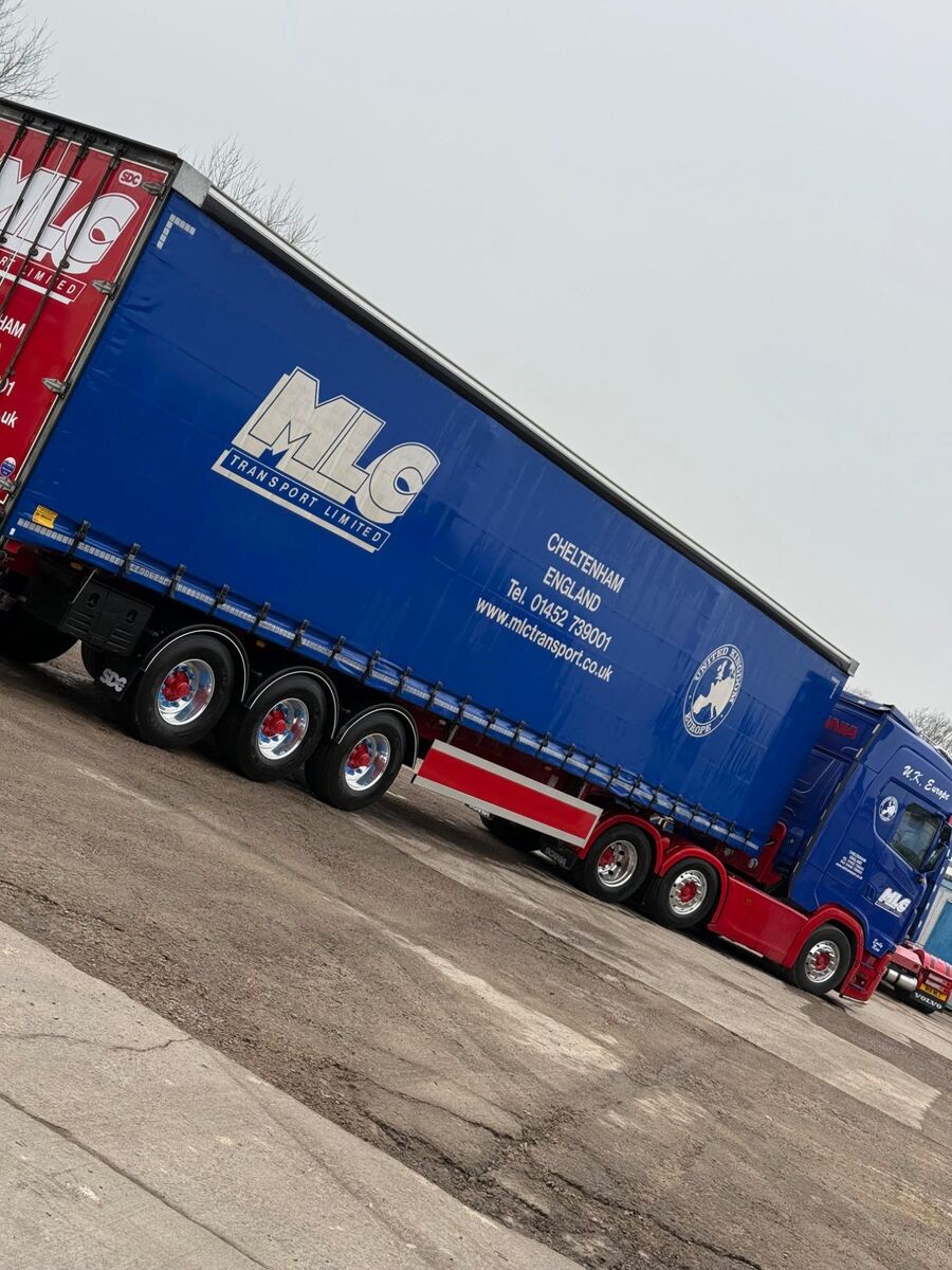 MLC curtainside trailer close-up